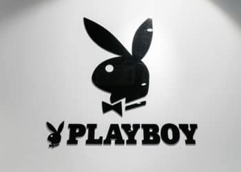 Neue Nacktbilder von Laura Müller im Playboy